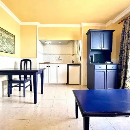 Apartamento Con Piscina, Wifi Gratuito En Recepcion Y Acceso Directo En Playa Jardin In Puerto De La Cruz *